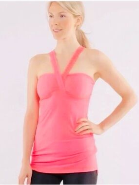 Lululemon Some Like it Hot Top/ Sports Bra Tank